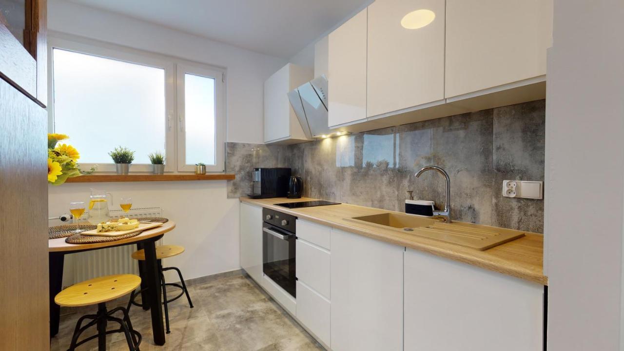 Apartament Kuznicza Apartment Wroclaw Ngoại thất bức ảnh